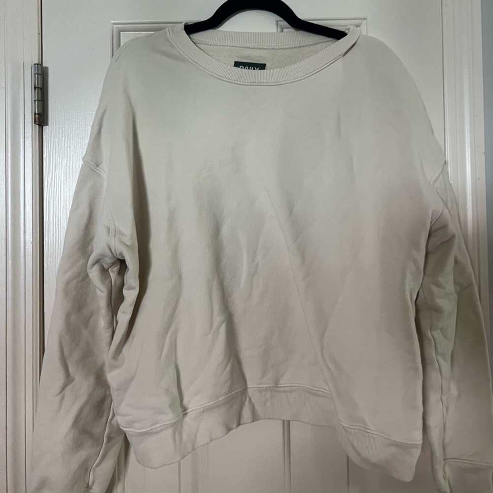 Daily Drills Sand Sweatshirt Size M/L